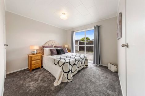 Photo of property in 10 Agar Place, Favona, Auckland, 2024