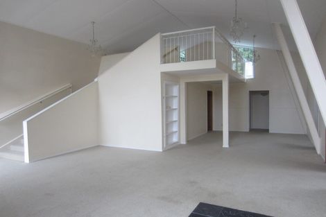 Photo of property in 13 Acheron Road, Paremata, Porirua, 5026