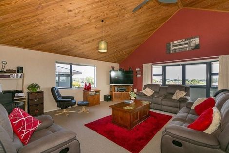 Photo of property in 146 Parklands Avenue, Bell Block, New Plymouth, 4312