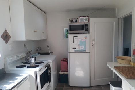 Photo of property in 51 Pembroke Road, Northland, Wellington, 6012