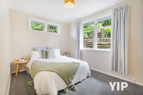 Photo of property in 133 Ruskin Road, Newlands, Wellington, 6037