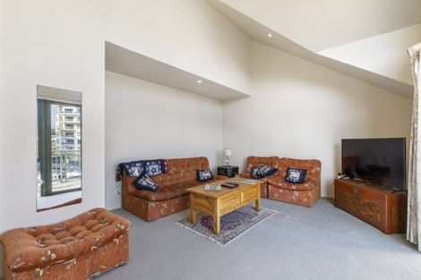 Photo of property in 148 Harbour Village Drive, Gulf Harbour, Whangaparaoa, 0930