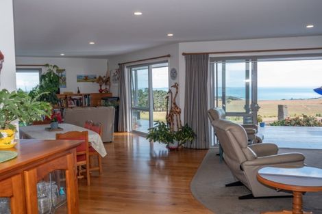 Photo of property in 601 Cable Bay Block Road, Cable Bay, 0420