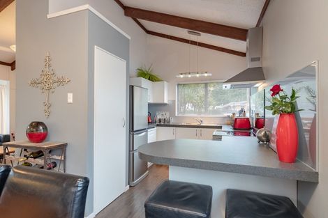 Photo of property in 11 Tulsa Grove, Totara Park, Upper Hutt, 5018