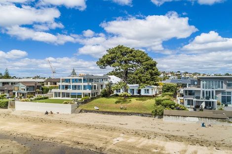 Photo of property in 35 Craig Road, Milford, Auckland, 0620