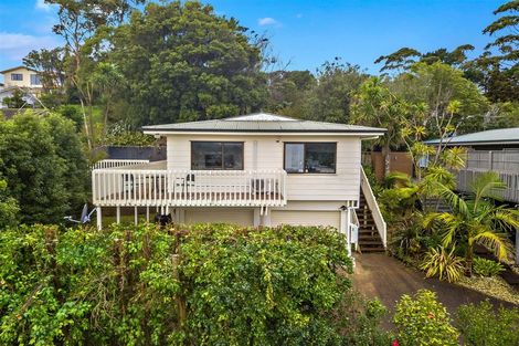 Photo of property in 2/31 Rangeview Road, Sunnyvale, Auckland, 0612