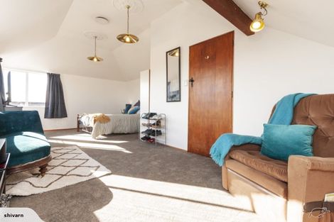 Photo of property in 11 Chelwood Street, Takaro, Palmerston North, 4412