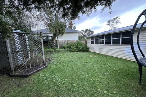 Photo of property in 42 Hilling Street, Titirangi, Auckland, 0604