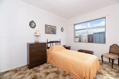 Photo of property in 5/1 Ribblesdale Road, Henderson, Auckland, 0612