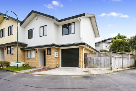 Photo of property in 1/2 Arawa Street, New Lynn, Auckland, 0600