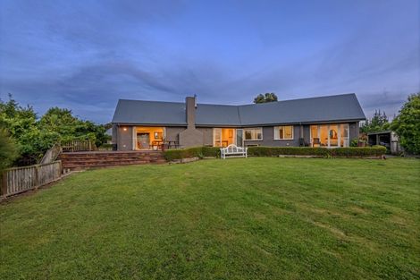 Photo of property in 76 Polson Hill Drive, Aokautere, Palmerston North, 4471