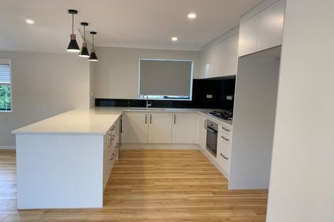 Photo of property in 6a Wiriana Place, Stanmore Bay, Whangaparaoa, 0932