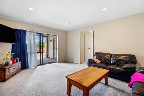 Photo of property in 15 Gilmore Street, Te Puke, 3119