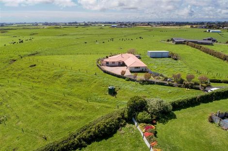 Photo of property in 10 Old Devon Road, Sentry Hill, New Plymouth, 4373