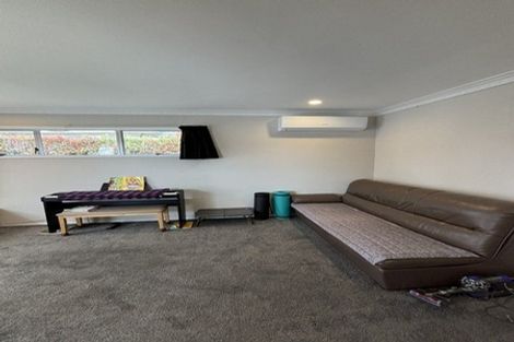 Photo of property in 1/6a Poseidon Place, Half Moon Bay, Auckland, 2012