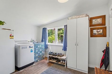 Photo of property in 10 Greenfield Street, Hector, 7822