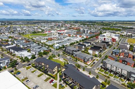 Photo of property in 82 Glidepath Road, Hobsonville, Auckland, 0616