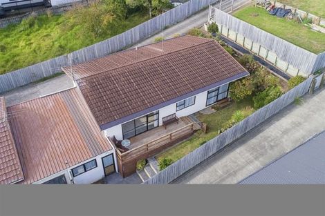 Photo of property in 16a George Street, Waiuku, 2123