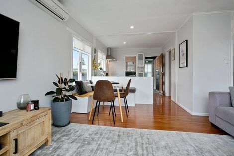 Photo of property in 31 Tennyson Street, Leamington, Cambridge, 3432