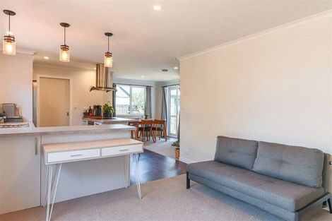 Photo of property in 5 Hinau Street, Inglewood, 4330