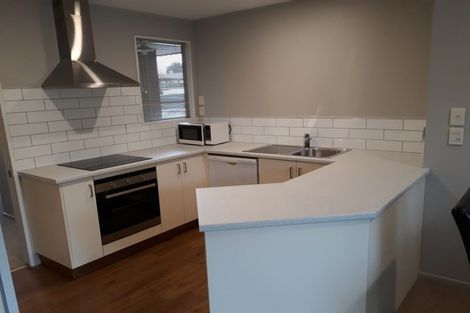 Photo of property in 17d Division Street, Riccarton, Christchurch, 8041