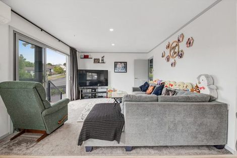 Photo of property in 1 Devonshire Road, Unsworth Heights, Auckland, 0632