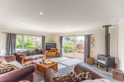 Photo of property in 104 High Street, Waipawa, 4210