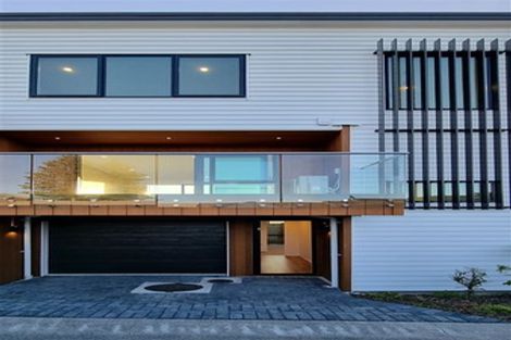 Photo of property in 28b Walker Road, Point Chevalier, Auckland, 1022