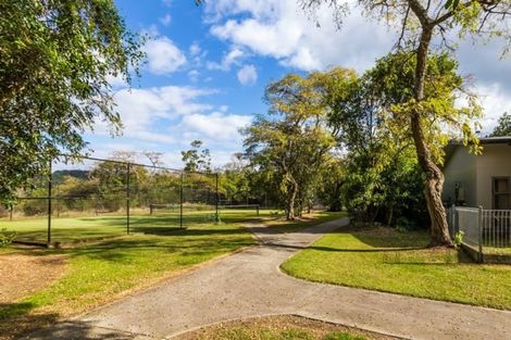 Photo of property in 10 Parawera Drive, Acacia Bay, Taupo, 3330