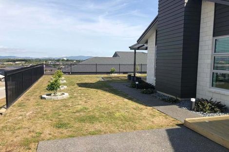 Photo of property in 11 Dulverton Rise, Flagstaff, Hamilton, 3210