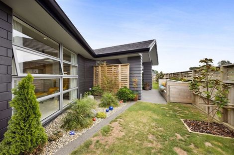 Photo of property in 5 Ashwood Lane, Bell Block, New Plymouth, 4312