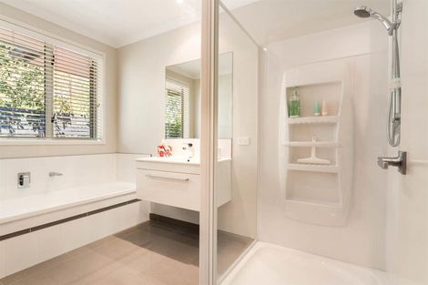 Photo of property in 14 Nga Parae Road, Oropi, Tauranga, 3173