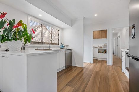 Photo of property in 92c Nelson Street, Howick, Auckland, 2014