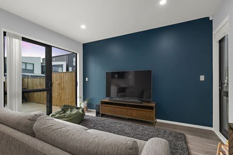 Photo of property in 11 Herekino Street, Westgate, Auckland, 0814