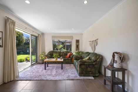 Photo of property in 23 Inverness Drive, Pyes Pa, Tauranga, 3112