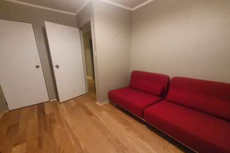 Photo of property in 47 John Dee Crescent, Red Beach, 0932