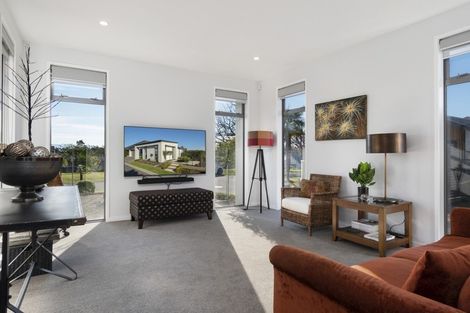 Photo of property in 5e Tui Glen, Omokoroa, 3114