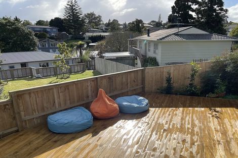 Photo of property in 1/16a Camrose Place, Glenfield, Auckland, 0629