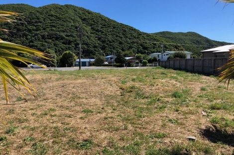Photo of property in 11b Beach Road, Waikawa, Picton, 7220