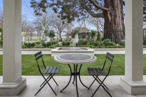 Photo of property in 2 Ayr Street, Riccarton, Christchurch, 8011