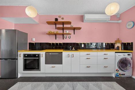 Photo of property in 39c Campbell Terrace, Petone, Lower Hutt, 5012