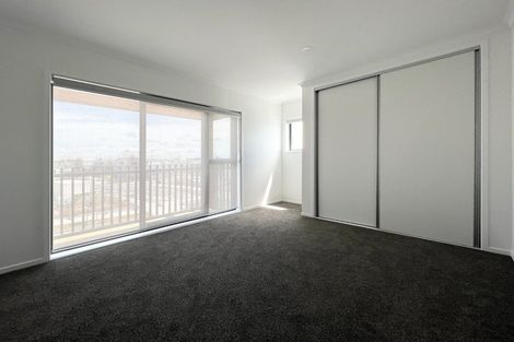 Photo of property in 64 Nugget Avenue, Hobsonville, Auckland, 0616