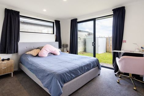 Photo of property in 2/15 Mears Road, Saint Andrews, Hamilton, 3200