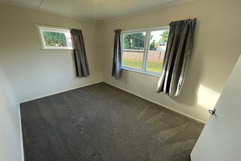Photo of property in 12 Orion Street, Papakura, 2110