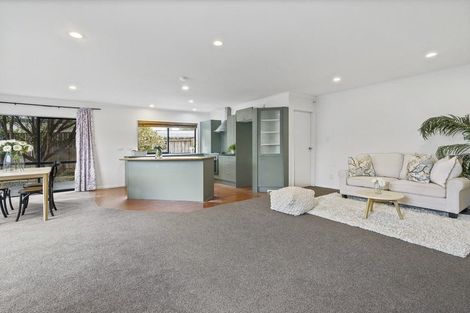 Photo of property in 10a Lambley Road, Titahi Bay, Porirua, 5022