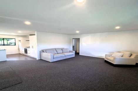 Photo of property in 6 Laly Haddon Place, Matakana, Warkworth, 0985