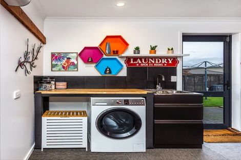 Photo of property in 21 Luberon Way, Nukuhau, Taupo, 3330