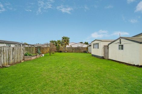 Photo of property in 36 Whitby Avenue, Whitianga, 3510