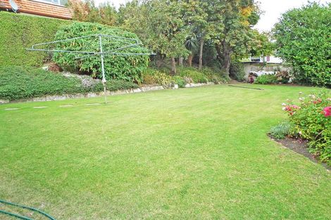 Photo of property in 16 Ure Street, South Hill, Oamaru, 9400