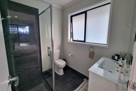 Photo of property in 24 Rangataiki Place, Te Awa, Napier, 4110